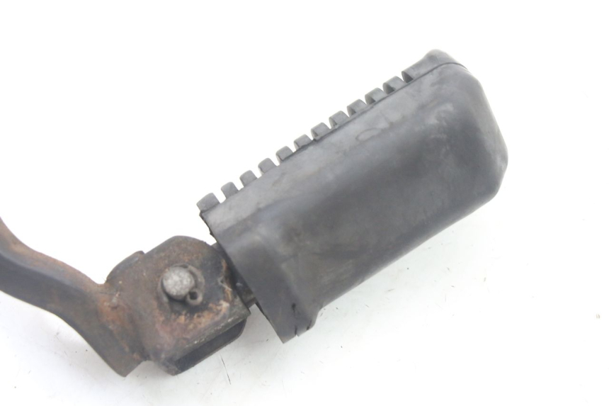photo de PEDANA ANTERIORE DESTRA YAMAHA SR 125 (1982 - 2003) - Stato della superficie e materiale