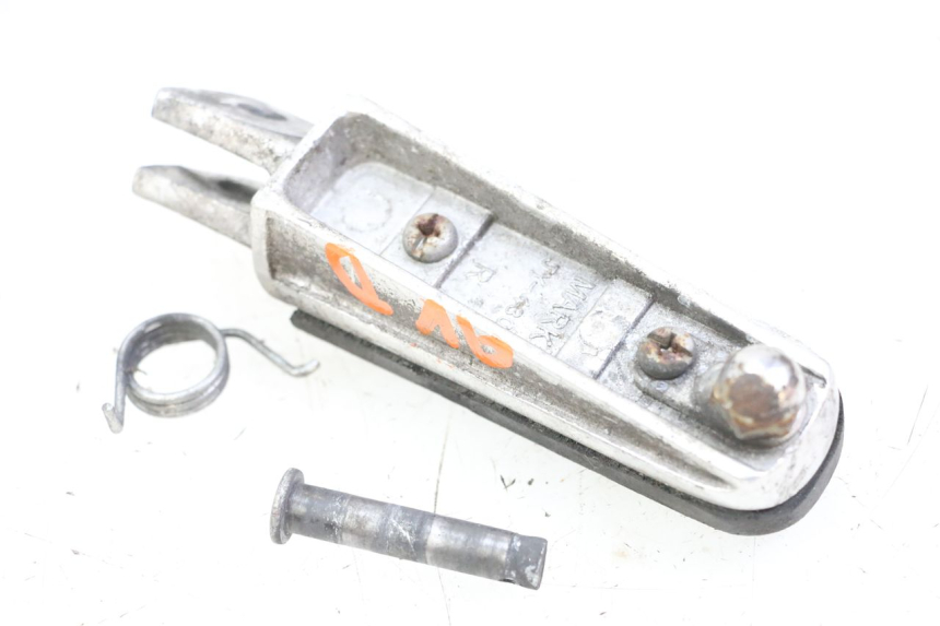 photo de PEDANA ANTERIORE DESTRA YAMAHA XJ6 600 (2008 - 2016) - Altra angolazione