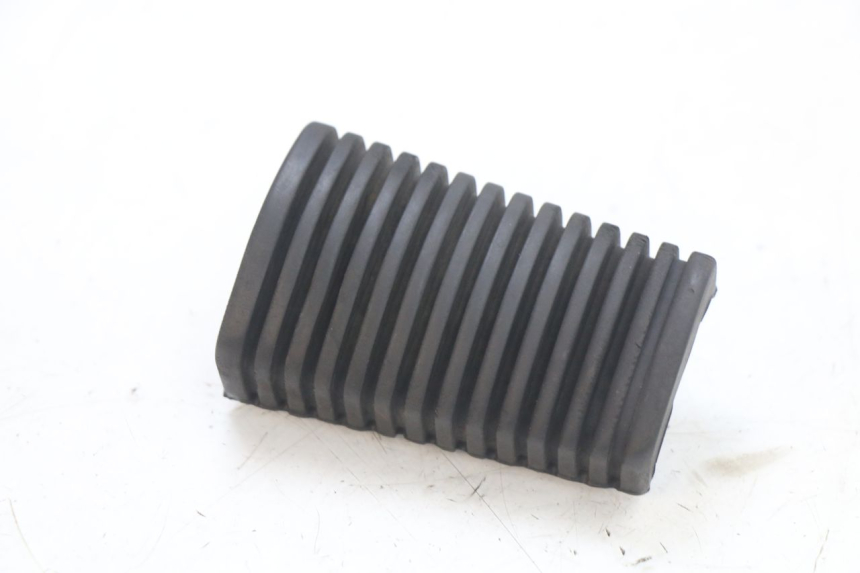 photo de PEDANA ANTERIORE DESTRA YAMAHA XVS DRAG STAR DRAGSTAR 650 (1997 - 2007) - Dettaglio del componente