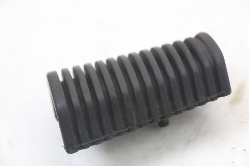 photo de PEDANA ANTERIORE DESTRA YAMAHA XVS DRAG STAR DRAGSTAR 650 (1997 - 2007) - Zoom sullo stato d'uso