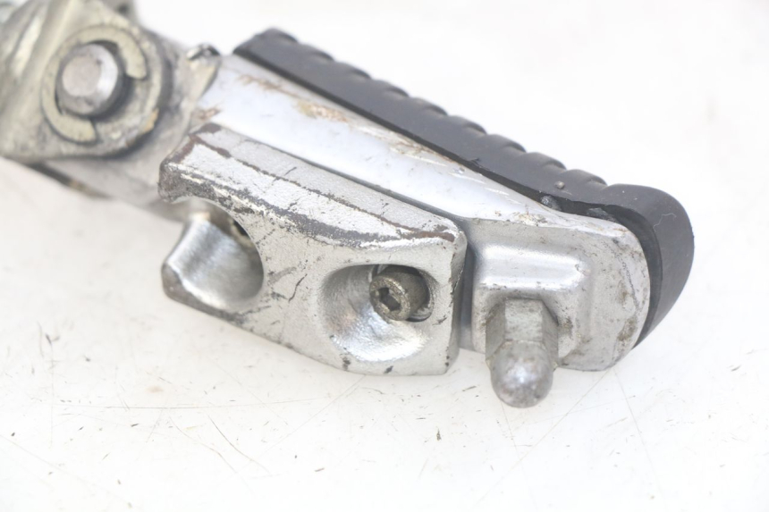 photo de CALE PIED AVANT DESTRO KAWASAKI Z 750 (2007 - 2013) - Altra angolazione