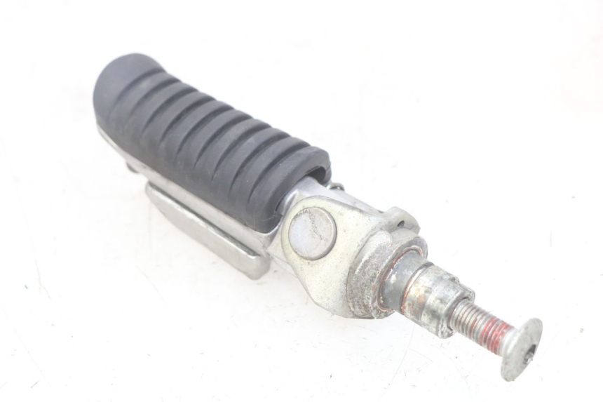 photo de CALE PIED AVANT DESTRO KAWASAKI Z 750 (2007 - 2013) - Primo piano tecnico