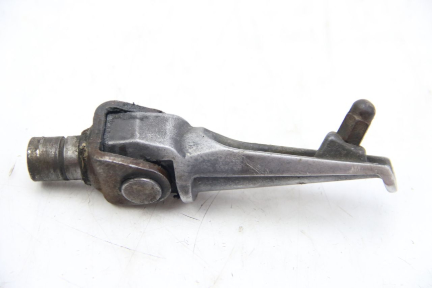 photo de CALE PIED ANTERIORE DESTRO KAWASAKI ZX-6R ZX6R 600 (1995 - 1997) - Zoom sullo stato d'uso