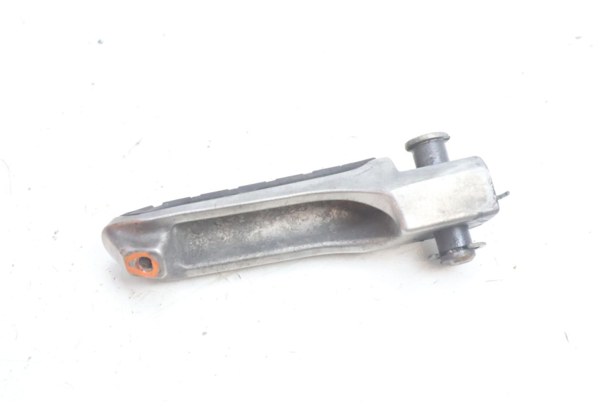 photo de PEDANA ANTERIORE DESTRA KAWASAKI ZZR 600 (1995 - 2004) - Altra angolazione