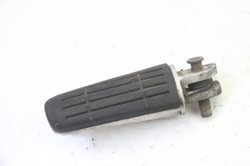 photo de PEDANA ANTERIORE SINISTRA YAMAHA FZ6 FAZER S2 600 (2007 - 2011) - Vista principale