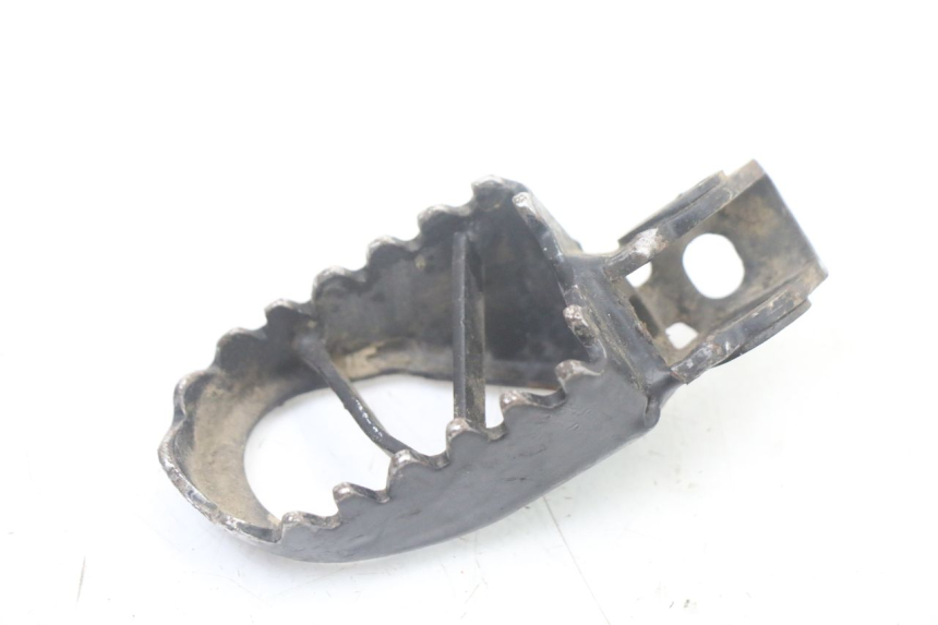 photo de PEDANA ANTERIORE SINISTRA KAWASAKI KX 65 (2000 - 2019) - Altra angolazione