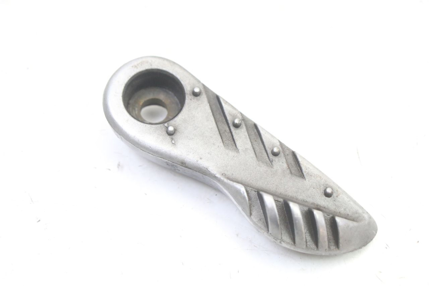 photo de PEDANA ANTERIORE SINISTRA MBK BOOSTER SPIRIT NAKED 50 (2004 - 2017) - Dettaglio del componente