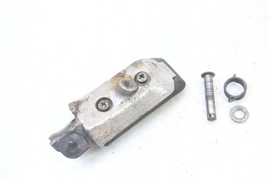 photo de PEDANA ANTERIORE SINISTRA HONDA NTV DEAUVILLE 650 (2001 - 2006) - Primo piano tecnico