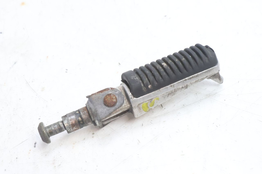 photo de PEDANA ANTERIORE SINISTRA YAMAHA XJR 1300 (1998 - 2002) - Zoom sullo stato d'uso
