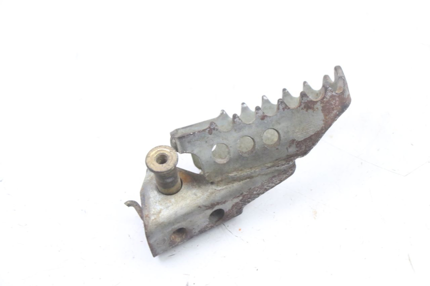 photo de Pedale del freno anteriore sinistro YAMAHA TTR 125 (2000 - 2020) - Altra angolazione