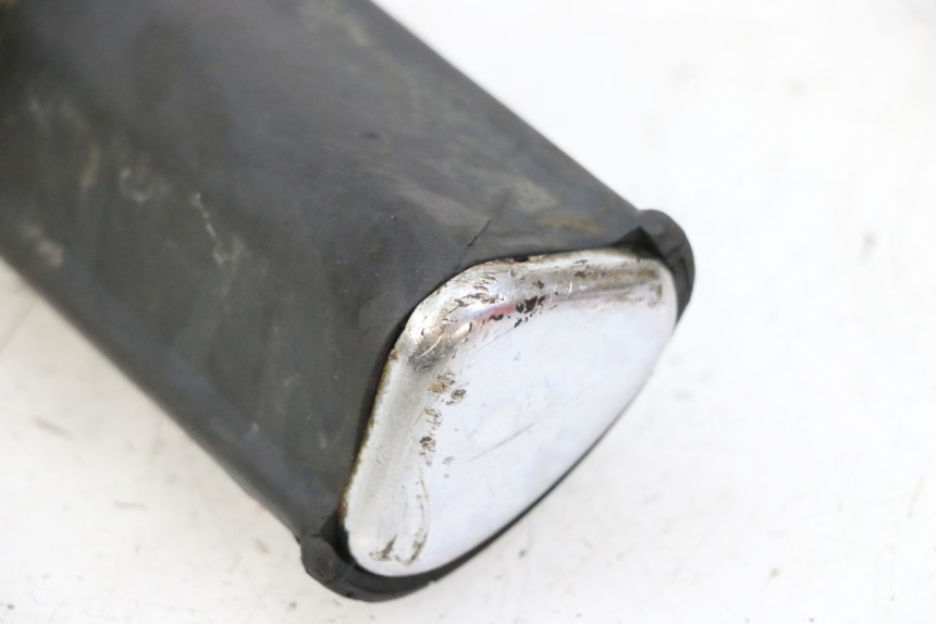 photo de PEDANA ANTERIORE SINISTRA YAMAHA XV VIRAGO 535 (1988 - 2004) - Primo piano tecnico