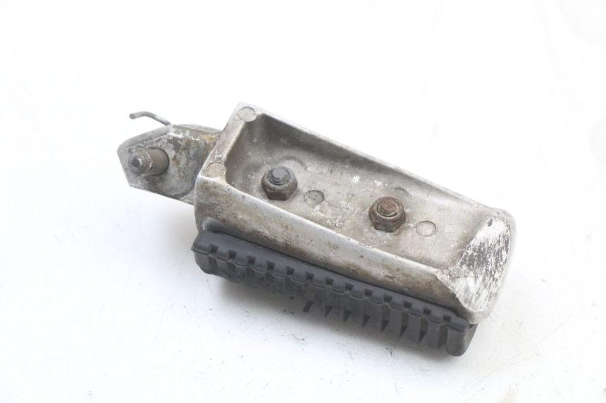 photo de PEDANA ANTERIORE SINISTRA YAMAHA XVS DRAG STAR DRAGSTAR 650 (1997 - 2007) - Primo piano tecnico