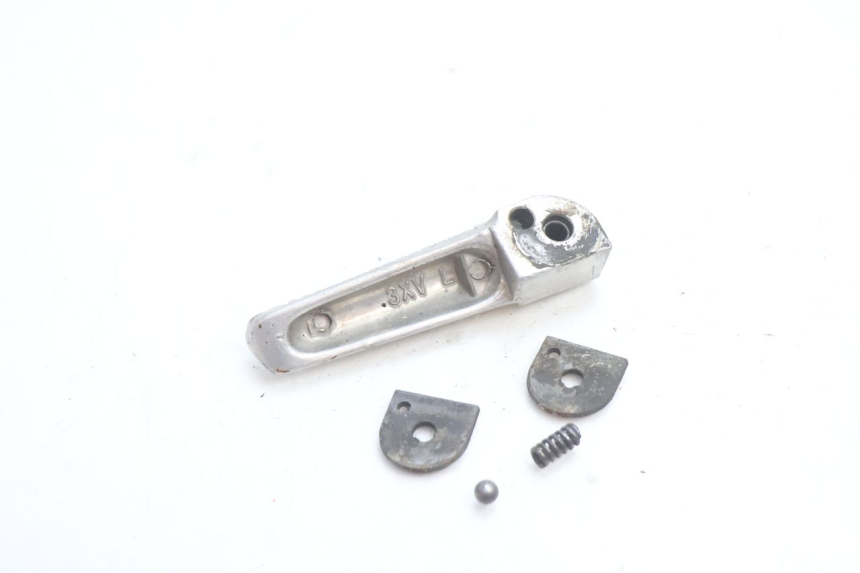 photo de PEDANA ANTERIORE SINISTRA YAMAHA YZF R GENESIS 750 (1993 - 1998) - Altra angolazione