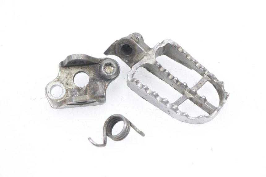 photo de PEDANA ANTERIORE SINISTRA YAMAHA YZF YZ-F 450 (2006 - 2009) - Vista principale