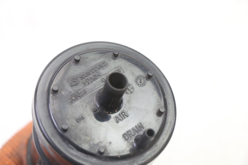 photo de CANISTRO BMW G310 R 310 (2016 - 2020) - Zoom sullo stato d'uso