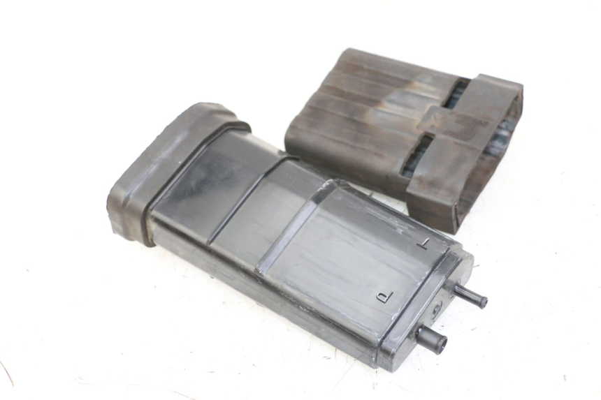 photo de CANISTRO HUSQVARNA SVARTPILEN 401 (2018 - 2023) - Zoom sullo stato d'uso