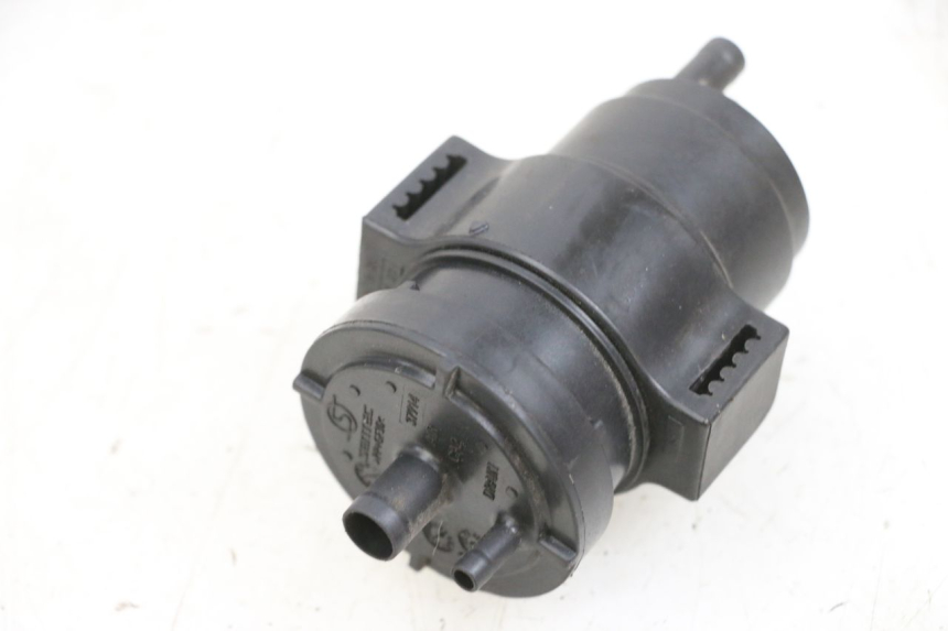 photo de CANISTRO PEUGEOT SPEEDFIGHT 4 4T EFI 50 (2021 - 2025) - Altra angolazione