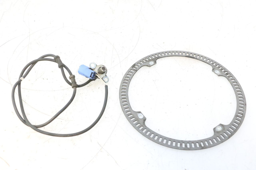 photo de SENSORE ABS POSTERIORE SUZUKI BURGMAN EXECUTIVE ABS 650 (2006 - 2012) - Vista principale