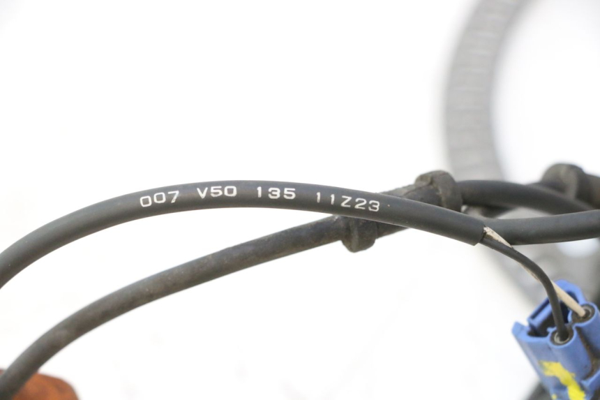 photo de SENSORE ABS POSTERIORE SUZUKI BURGMAN EXECUTIVE ABS 650 (2006 - 2012) - Dettagli dei punti di fissaggio