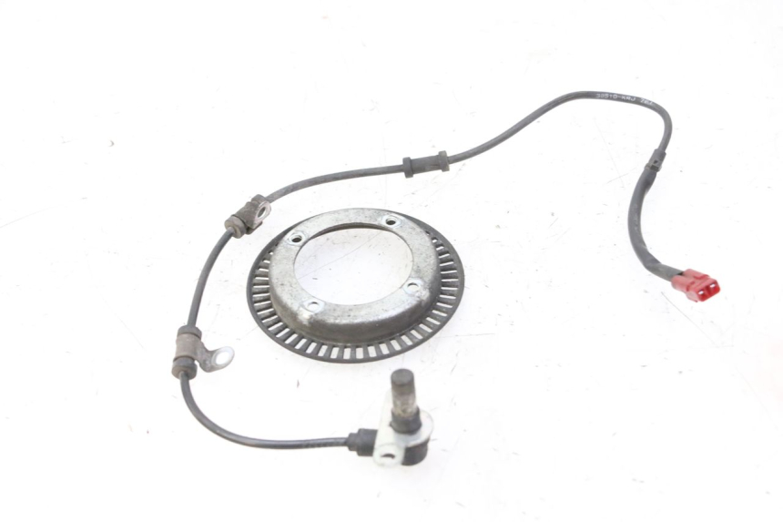 photo de CAPTEUR ABS POSTERIORE HONDA FES S-WING SWING ABS 125 (2007 - 2015) - Dettaglio del componente