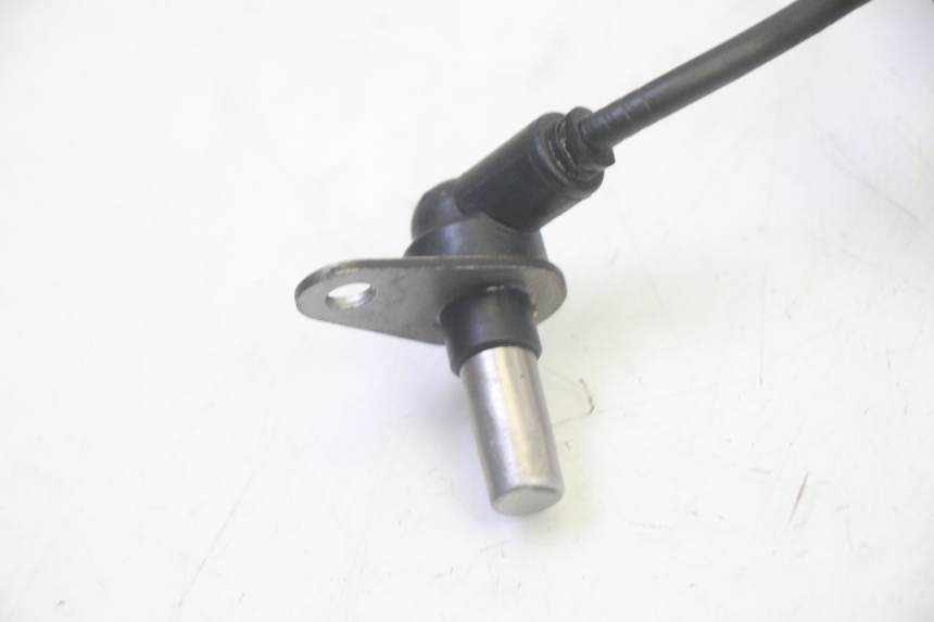 photo de CAPTEUR ABS POSTERIORE YAMAHA FJR ABS 1300 (2006 - 2012) - Altra angolazione