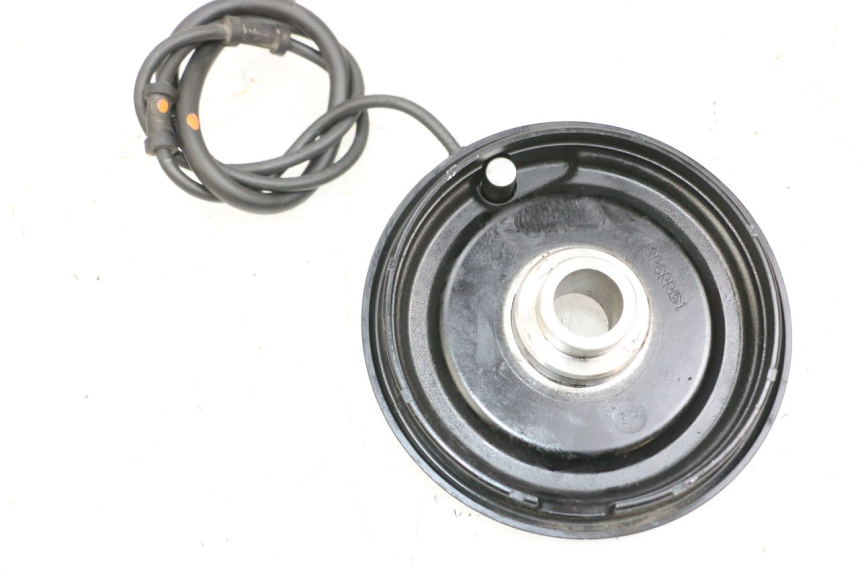 photo de CAPTEUR ABS POSTERIORE YAMAHA FJR ABS 1300 (2006 - 2012) - Primo piano tecnico