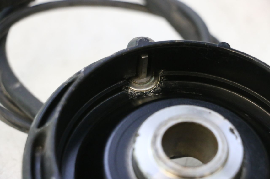 photo de SENSORE ABS POSTERIORE YAMAHA FJR 1300 (2001 - 2005) - Zoom sullo stato d'uso