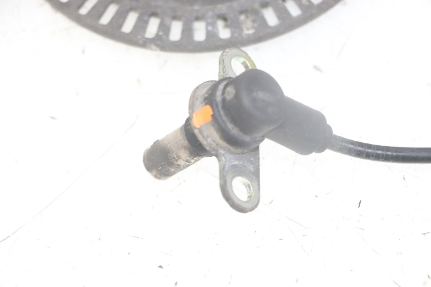 photo de SENSORE ABS POSTERIORE HONDA FORZA ABS 300 (2013 - 2017) - Dettagli dei punti di fissaggio