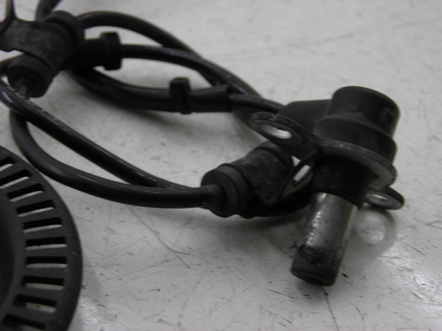 photo de CAPTEUR ABS POSTERIORE HONDA FES S-WING SWING ABS 125 (2007 - 2015) - Vista d'insieme del prodotto