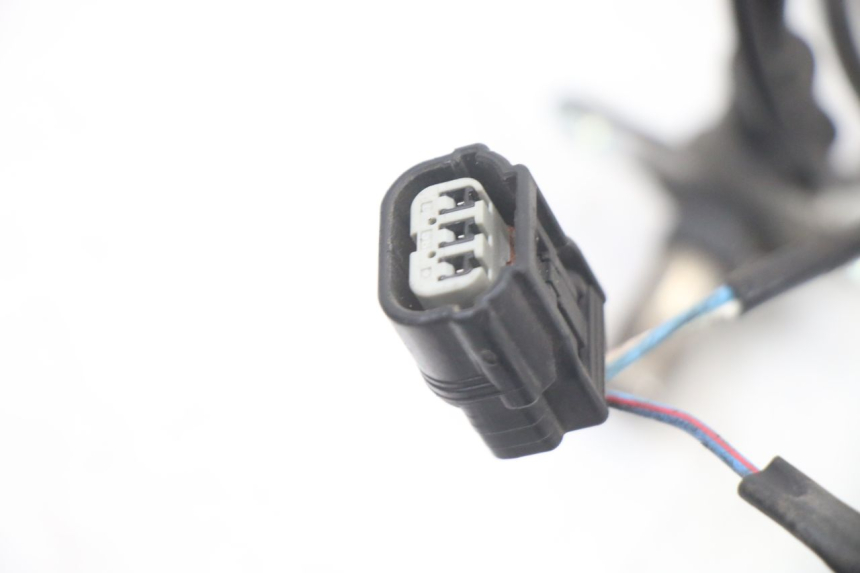 photo de SENSORE ABS POSTERIORE HONDA SH i 300 (2015 - 2020) - Primo piano tecnico