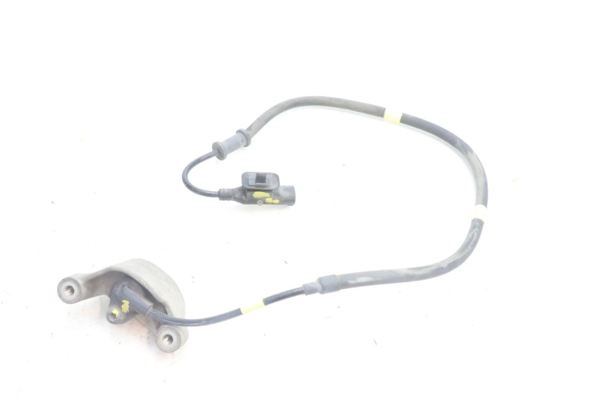 photo de SENSORE ABS POSTERIORE PIAGGIO MP3 500 (2016 - 2018) - Primo piano tecnico