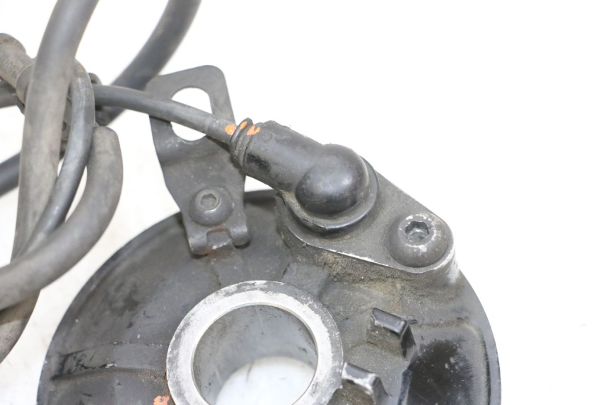 photo de SENSORE ABS POSTERIORE YAMAHA TDM ABS 900 (2002 - 2014) - Stato della superficie e materiale