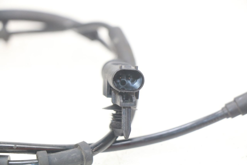 photo de CAPTEUR ABS POSTERIORE KAWASAKI Z 650 (2016 - 2019) - Zoom sullo stato d'uso