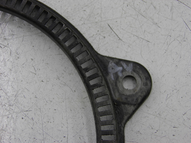 photo de Sensore ABS anteriore BMW R RS 1150 (2001 - 2005) - Dettaglio del componente