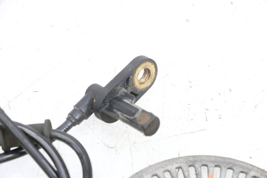 photo de SENSORE ABS ANTERIORE SUZUKI BURGMAN 650 (2013 - 2020) - Vista d'insieme del prodotto