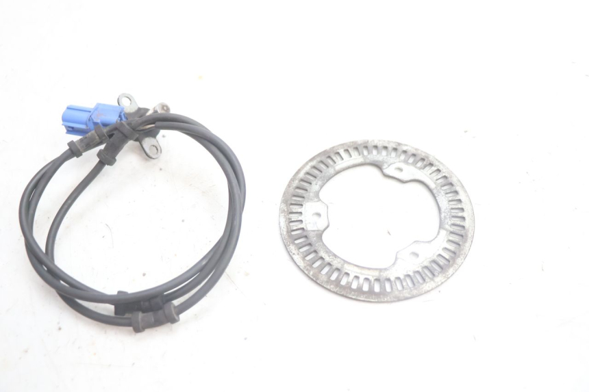 photo de SENSORE ABS ANTERIORE SUZUKI BURGMAN EXECUTIVE ABS 650 (2006 - 2012) - Zoom sullo stato d'uso