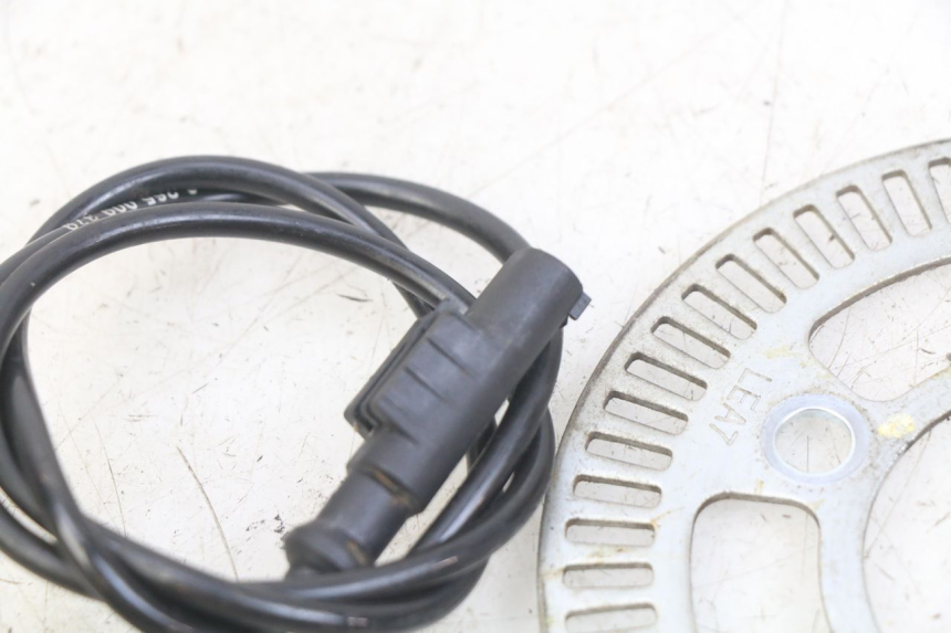 photo de CAPTEUR ABS ANTERIORE KYMCO DOWNTOWN ABS 125 (2015 - 2017) - Altra angolazione