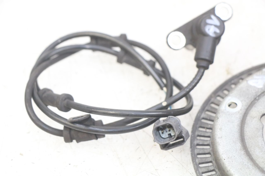 photo de CAPTEUR ABS ANTERIORE HONDA FJS SILVERWING SILVER WING 400 (2009 - 2016) - Zoom sullo stato d'uso