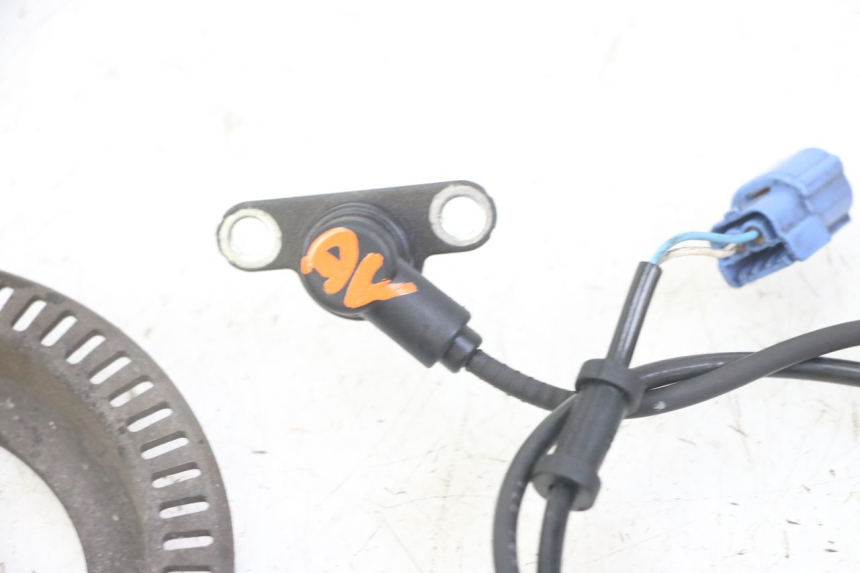 photo de SENSORE ABS ANTERIORE HONDA FORZA ABS 300 (2013 - 2017) - Dettagli dei punti di fissaggio