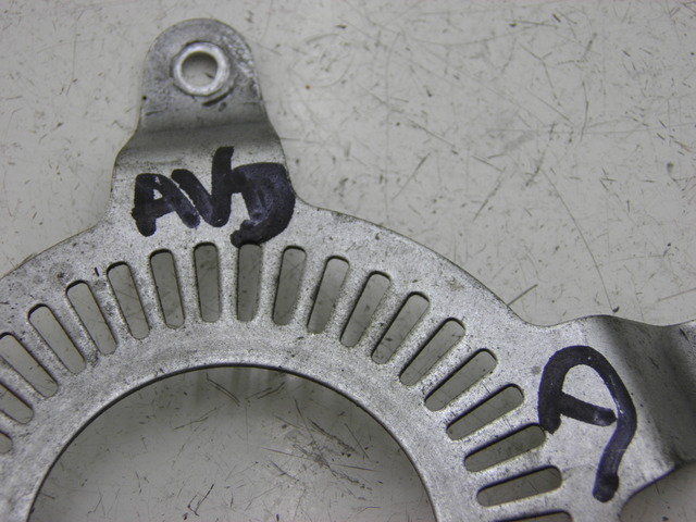 photo de Sensore ABS anteriore KYMCO XCITING RI ABS 500 (2010) - Zoom sullo stato d'uso