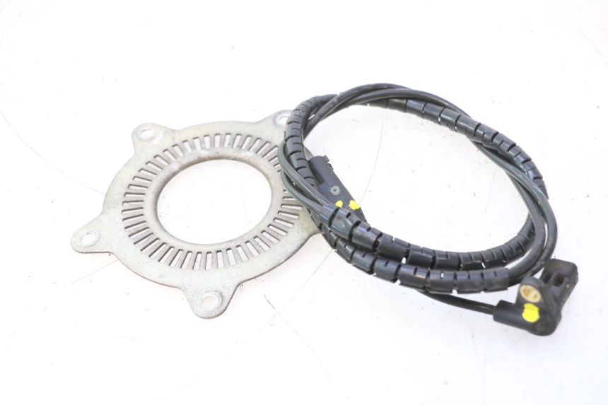 photo de SENSORE ABS ANTERIORE PIAGGIO LIBERTY IGET S 125 (2016 - 2020) - Dettagli dei punti di fissaggio