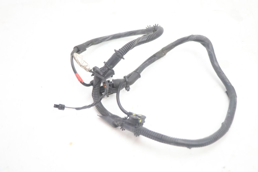 photo de SENSORE ABS ANTERIORE PIAGGIO MP3 HPE 530 (2022 - 2026) - Stato della superficie e materiale