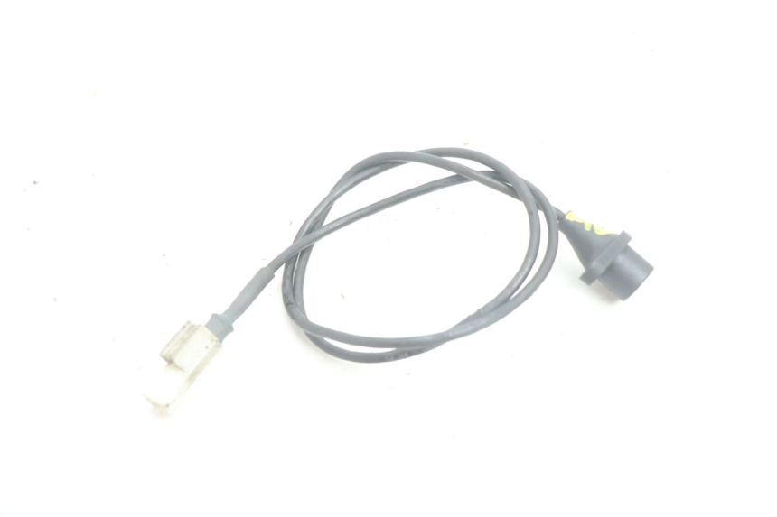 photo de CAPTEUR ABS ANTERIORE PEUGEOT SATELIS 125 (2006 - 2009) - Primo piano tecnico