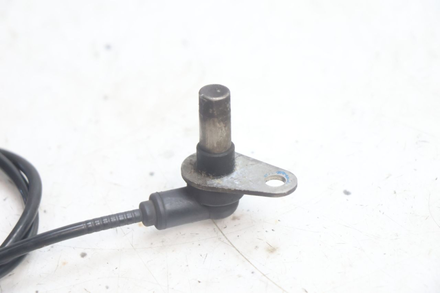 photo de CAPTEUR ABS ANTERIORE PEUGEOT SATELIS 125 (2013 - 2018) - Dettagli dei punti di fissaggio