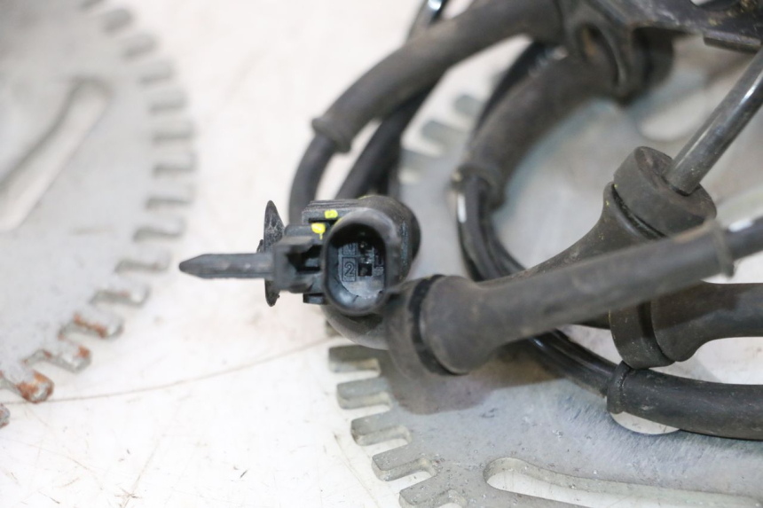 photo de SENSORE ABS ANTERIORE CAN-AM SPYDER RS 1000 (2008 - 2012) - Vista d'insieme del prodotto