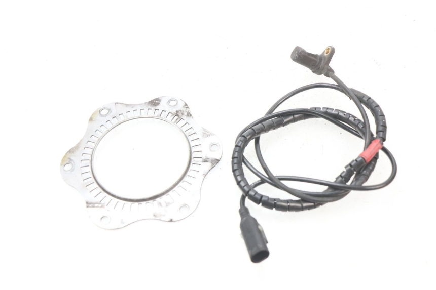 photo de Sensore ABS anteriore PIAGGIO VESPA GTS IE ABS 300 (2016 - 2018) - Dettaglio del componente