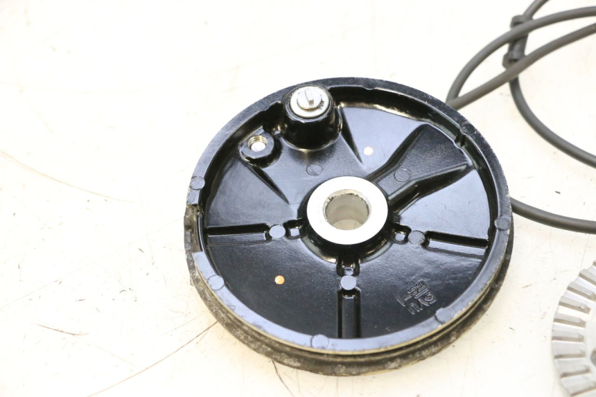 photo de SENSORE ABS ANTERIORE YAMAHA XP T-MAX ABS 500 (2005 - 2005) - Stato della superficie e materiale