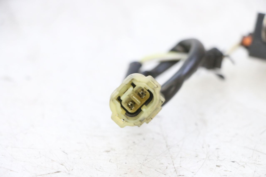 photo de CAPTEUR ACCENSIONE HONDA FES S-WING SWING ABS 125 (2007 - 2015) - Zoom sullo stato d'uso