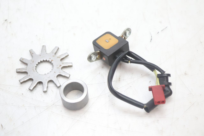 photo de ACCENSIONE CAPTATORI HONDA FJS SILVER WING SILVERWING 400 (2005 - 2008) - Zoom sullo stato d'uso