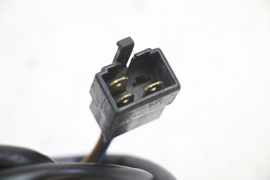 photo de ACCENSIONE CAPTATORI SUZUKI GS GSE 500 (2001 - 2003) - Stato della superficie e materiale